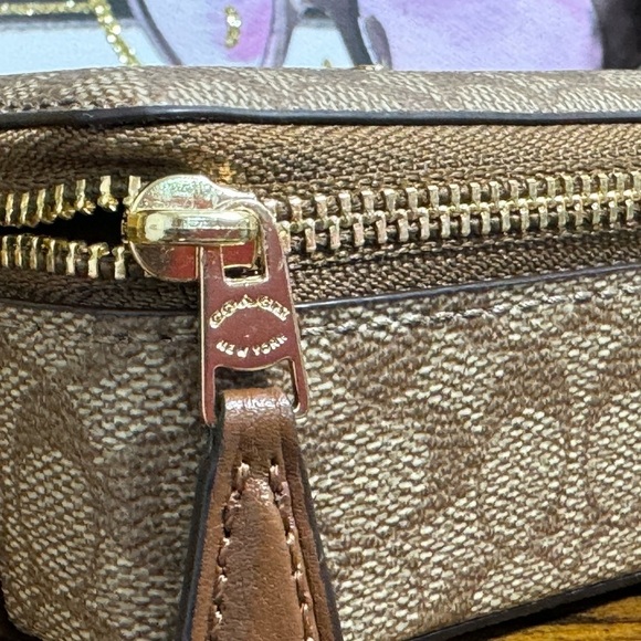 Coach Signature Monogram Jewelry Box new - Picture 6 of 8